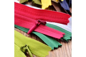 Dawei Zipper Factory 3# Invisible Nylon Woven Tape Close-end Teardrop Slider Zipper With Design Zipper and Coil for Dress