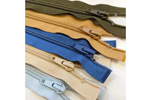 Custom Logo for High Quality Eco-Friendly 5# Nylon Resin Zipper Open-End Auto Lock Slider for Coats Jackets Bags Home