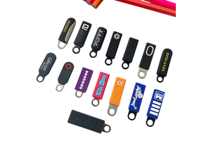Custom PVC Zipper Puller for Luggage Bag Apparel Personalized Logo Design Pull Tab Accessories for Outdoor Gear Zipper Pull Cord