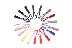 Yiwu Wholesale Stocks PVC Zipper Puller Custom Logo Plastic Zipper Puller Rubber Silicone Zip Puller