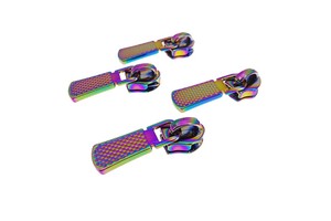 Nice Quality Metal Rainbow 5# Embossed Pattern Metal Zipper Sliders Puller Pull for Nylon Coil