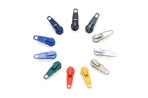 Manufacturer Supply Zinc Alloy Zipper Pull Auto Lock Head Zipper Slider and Puller 3# 5#