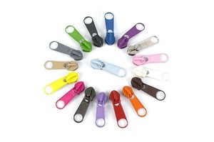 Wholesale Custom Zipper Puller Multi-color 3 # 5 # Nylon Plastic Zipper Slider