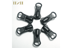 IIZII High Quality #5 Plastic Zipper Slider for Overcoat Zipper
